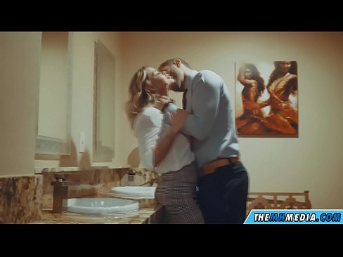 ❤️ Když vás na veřejných záchodcích svádí prsatá blondýna. ☑ Porno video u nás cs.analizatorkrovi.ru ❤